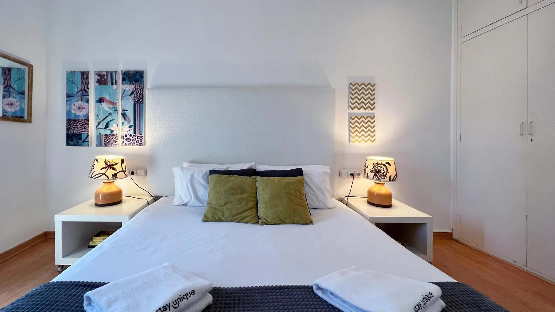 Stay U-Nique Apartments Rambla Catalunya Barcelona 0*,  Španělsko