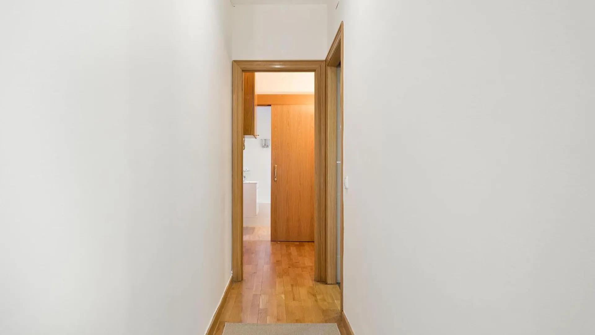 Stay U-Nique Apartments Rambla Catalunya Barcelona 0*,  Španělsko